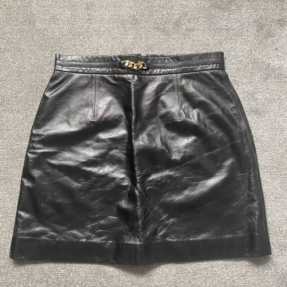 Alexa Chung leather mini skirt